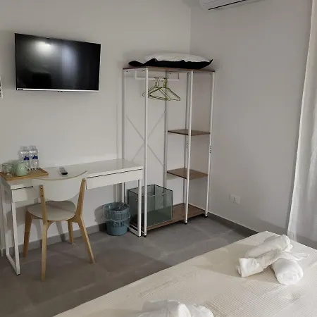 Gasthuis Casa Villaggio Pirandello *