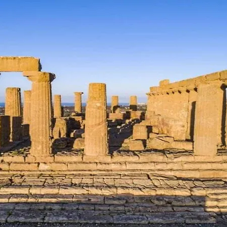 Gasthuis Casa Villaggio Pirandello