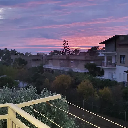 Affittacamere Casa Villaggio Pirandello *