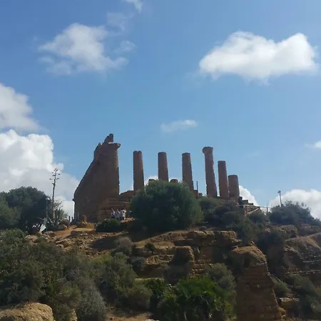 Casa Villaggio Pirandello *