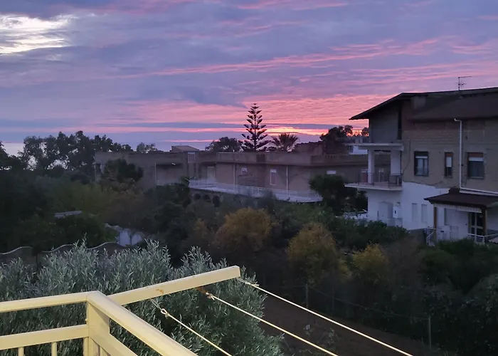 Affittacamere Casa Villaggio Pirandello *