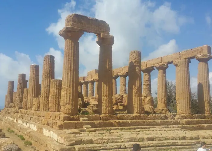 Casa Villaggio Pirandello *